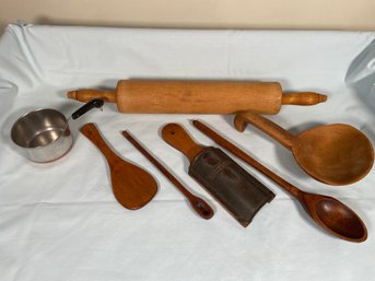 Wooden Kitchen Bake Cookware Utensils Rolling Pin Vintage Spice Grinder Serving Spoons Butter Paddle