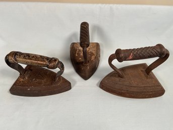 3 Antique Cast Iron Irons Door Stops