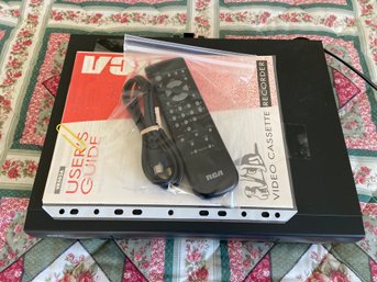 RCA Video Cassette Record VCR VR503A With Remote Control And Users Guide