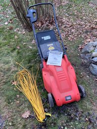 Black & Decker Electric Lawnmower MM1800 2