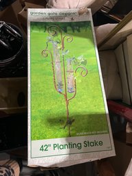 NIB! 42' Garden / Lawn / Planting Stakes