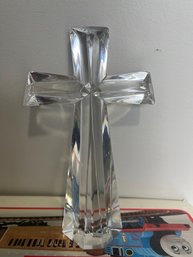 Leaded Bohemian Crystal Cross Figurine