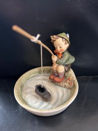 Vintage 1965 M.I. Hummel Goebel 'just Fishing' Boy Fishing With Boot Porcelain Figurine #373