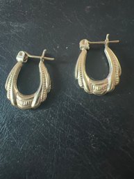 14K Puffy Oval Hoop Post Earrings