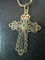 Gorgeous 14K Gold Cross Pendant Necklace With Emerald Accent