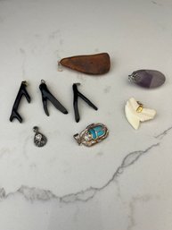 Mixed Pendents Lot