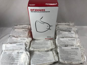 Box Of 50 Honeywell N95 Masks, DF300N95, 10 Packages Of Cotton Five Pack Facemasks