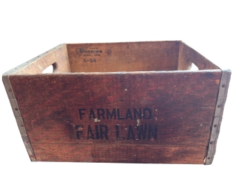 Vintage Farmland Fair Lawn Wooden Milk Crate