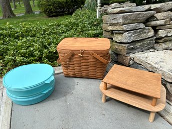 Wooden Picnic Basket With Tupperware