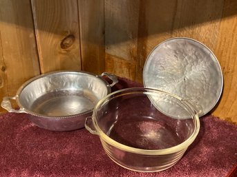 Pyrex Dish And Wild Rose Brillantone Aluminum With Everlast Lid Serving Married Set  10x5x8