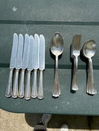 Vintage Silver Olate Fistware Service For 6