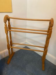 Blanket Rack 24w X 11base X 31h Wood