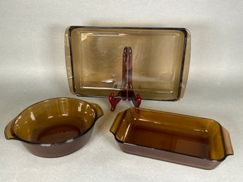 Vintage Anchor Hocking & Pyrex Dishes