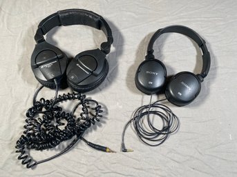 Two Stereo Headphone Sennheiser HD280 Pro And Sony MDR-NC8 Noise Canceling In Good Condition