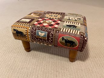 Old MacDonald Footstool Maple Legs 16x12x9in