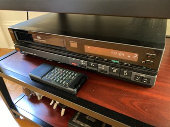 NEC HQ VCR Model N915U With Remote Powers On