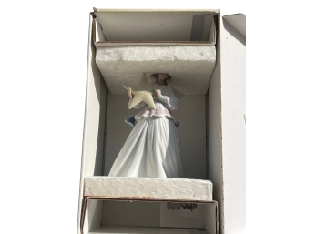 Lladro #6132 'angel Of The Stars' Porcelain Figurine - BOXED & MINT Condition!