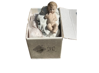 Lladro NAO #312 Porcelain Baby Jesus Nativity Figurine - BOXED!