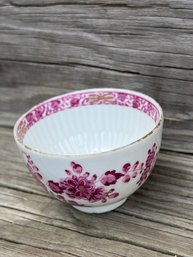 Small Meissen Antique Hand Painted Dessert Bowl With Indian Flower Pattern In Fuschia With Gold Leaf Trim