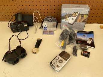 Electronics Lot Sony Cybershot DSC-17 Olympis Infinitu S Kodak Play New In Box Binocular And A Watch