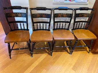 Set Of 4 L. Hitchcock Hitchcockville, Conn Warrented Chairs