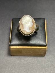 Very  Fine Hand Carved Shell Cameo 800 Silver Ring Size 8