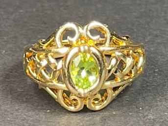 Fine Gold Over Sterling Silver Ladies Ring W Peridot