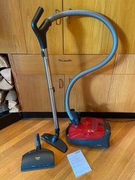 Miele Vacuum SBAN0 Great Suction All Attachments And Manual