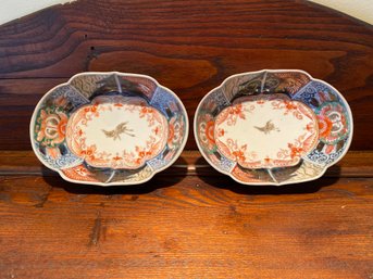 Pair Of Imari Japanese Porcelain Bowls Unmarked Good Condition