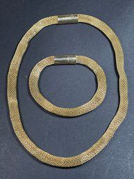 Vintage Gold Tone Mesh Tubular Necklace And Bracelet