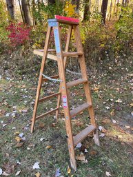 Wooden 5 Foot  Folding Step Ladder