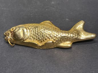 Vintage Gold Tone Large Fish Brooch