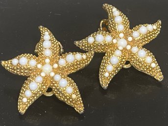 Pair Vintage Gold Tone White Stone Star Fish Clip Earrings