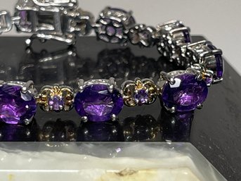 Very Fine Sterling Silver Amethyst Gemstone Bracelet