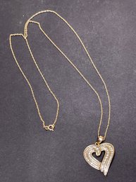 10k Gold 20 Inch Chain Heart Diamond Pendant 3.5 Grams