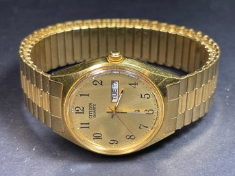 Citizen Quartz Gold Tone Mens Wristwatch Needs Battery