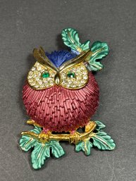 Fine Costume Gold Tone Brooch Enamel Rhinestone Of An Owl