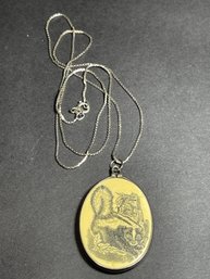 24 Inch Sterling Silver Necklace W Scrimshaw Pendant Of A Skunk