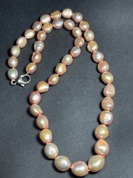 Fine Pink HONORA Cultured Pearl Graduated Necklace 18 Inch