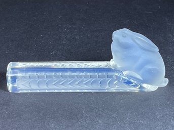 Art Deco French Opalescent Art Glass Bunny Rabbit Knife Rest