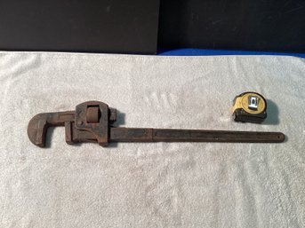 Vintage 24 Inch Pipe Wrench( Stilson) ? In Great Shape, Great Working Condition