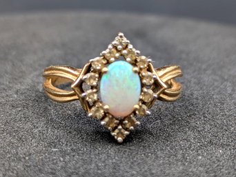 Vintage 14K Gold And Opal Ring