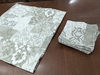 Crate & Barrel Table Linens