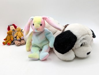 Friendly Pets!! Dog, Bears, Raggedy Doll & Hippie Bunny Are Waiting To Play With You!