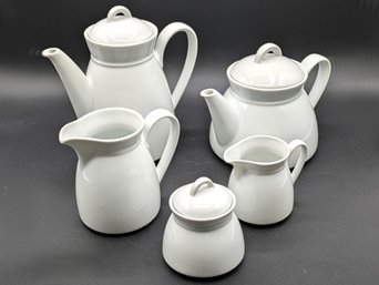 Wintering Cucina (Germany) Coffee/ Teapot Set