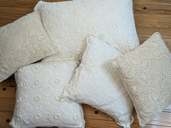 1 Pillow Sham And  4 Throw Pillows