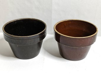 2 Planters In Shades Of Brown