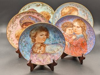 Mothers Day Plates 1984 - 1988