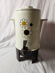 Vintage Regal Ware MCM Daisy Coffee Pot Percolator 10-20 Cups