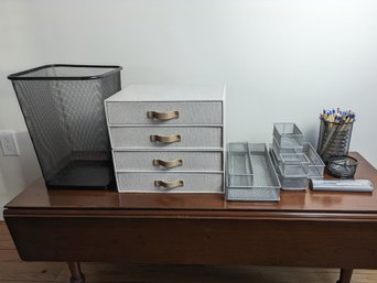 Organize Your Office With Desk Top And Drawer Containers